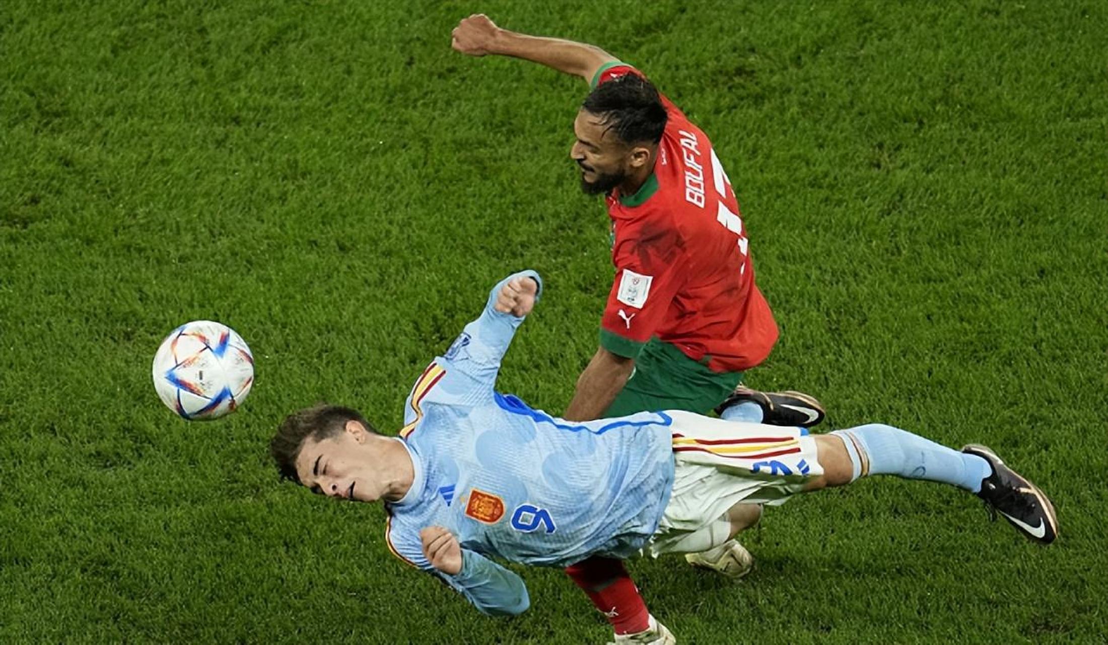 精彩纷呈的比赛场面,球员个个势不可挡的简单介绍 精彩纷呈的比赛场面,球员个个势不可挡的简单介绍